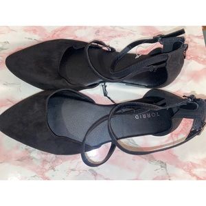 Black torrid 12W flats